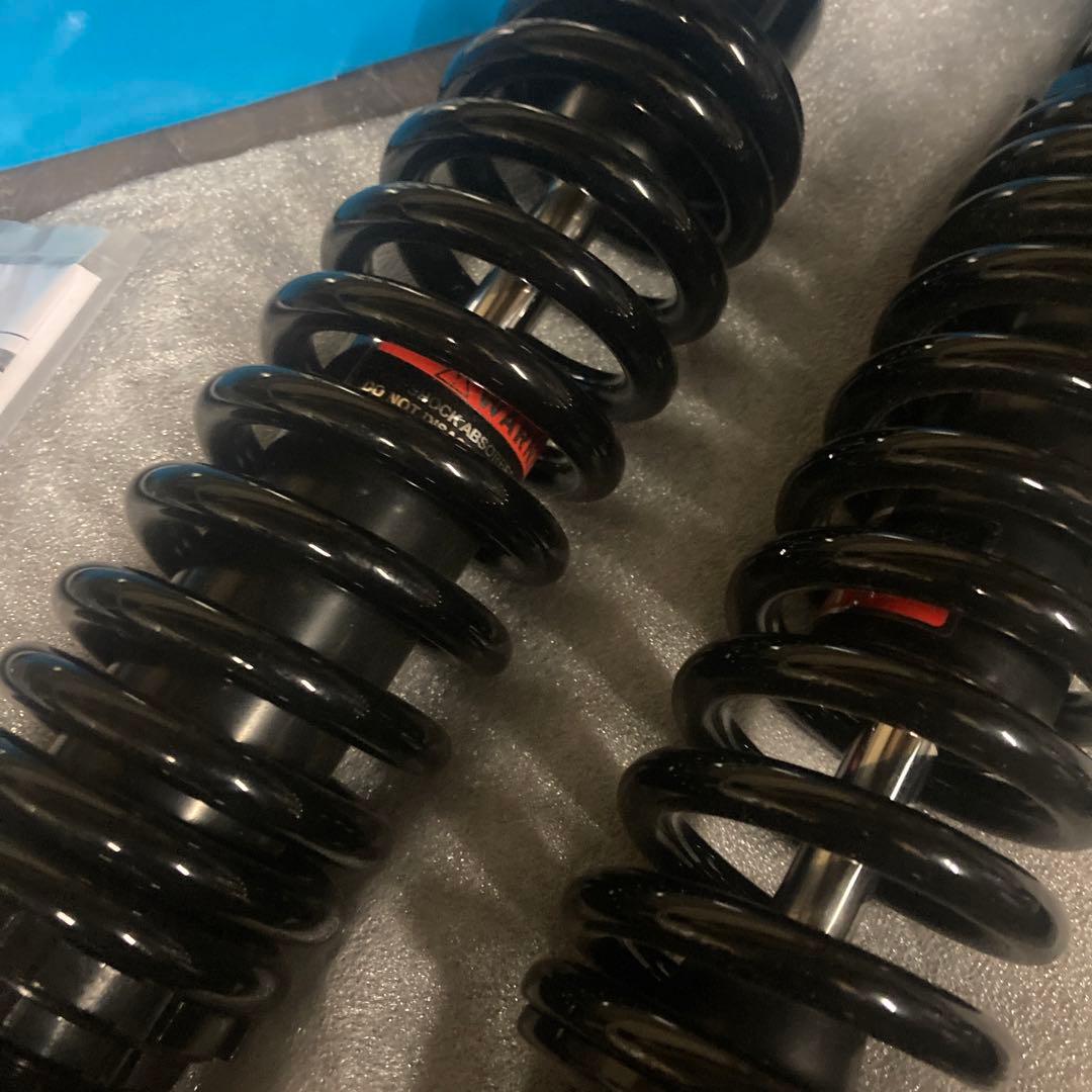 美品　ハーレーダビットソン ダイナ　FXD リアショック 2本セット