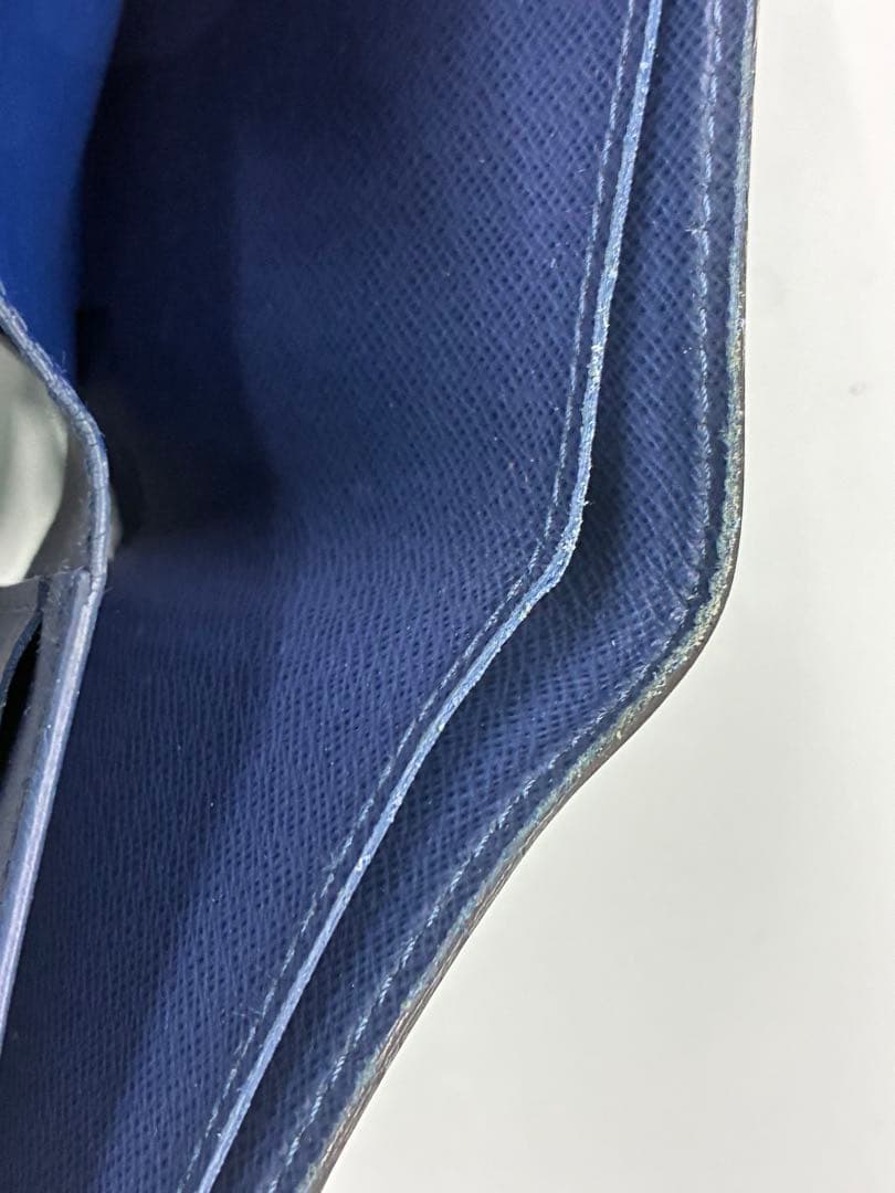 LOUIS VUITTON 青 二つ折り財布