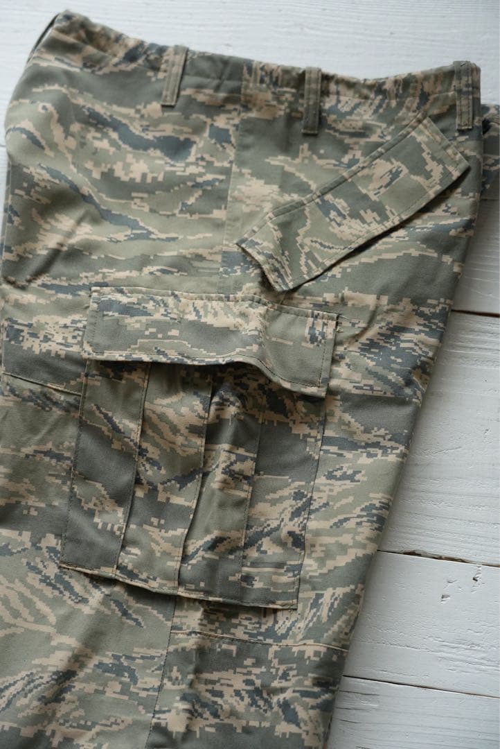 【デッドストック】アメリカ軍GORE-TEXパンツUSAF APECS ABU