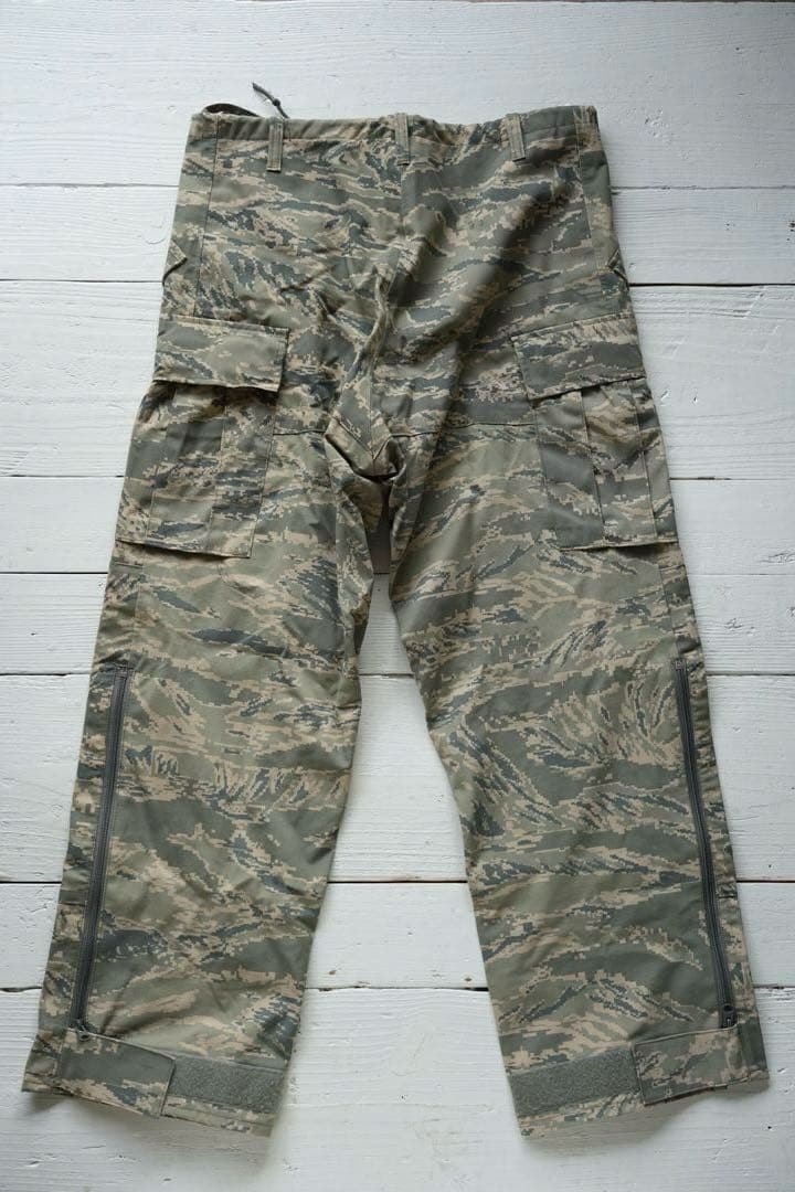 【デッドストック】アメリカ軍GORE-TEXパンツUSAF APECS ABU