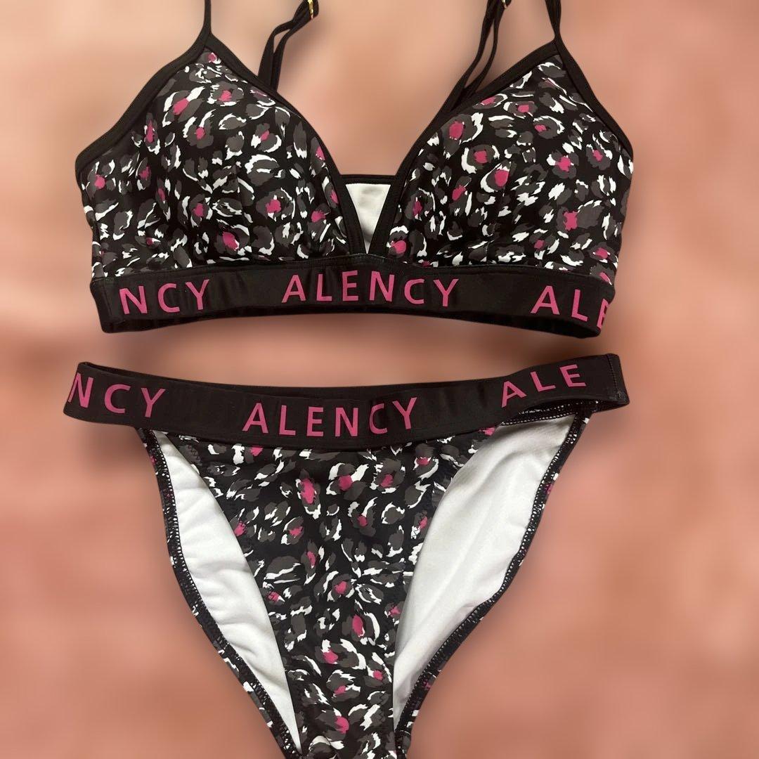 KAREN　ALENCY アレンシー ロゴ入りトライアングルビキニ