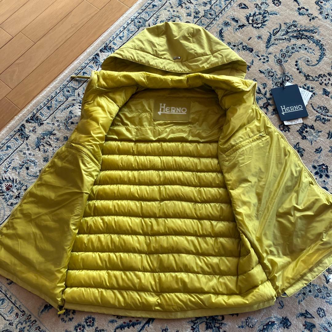 極美品　HERNO ヘルノ コンビネーション フーデッド ライトダウンベスト