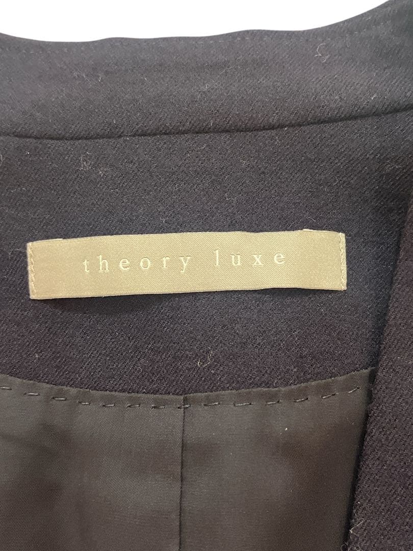 セオリーリュクス　ノーカラー セットアップ スーツ 卒業式　卒園式