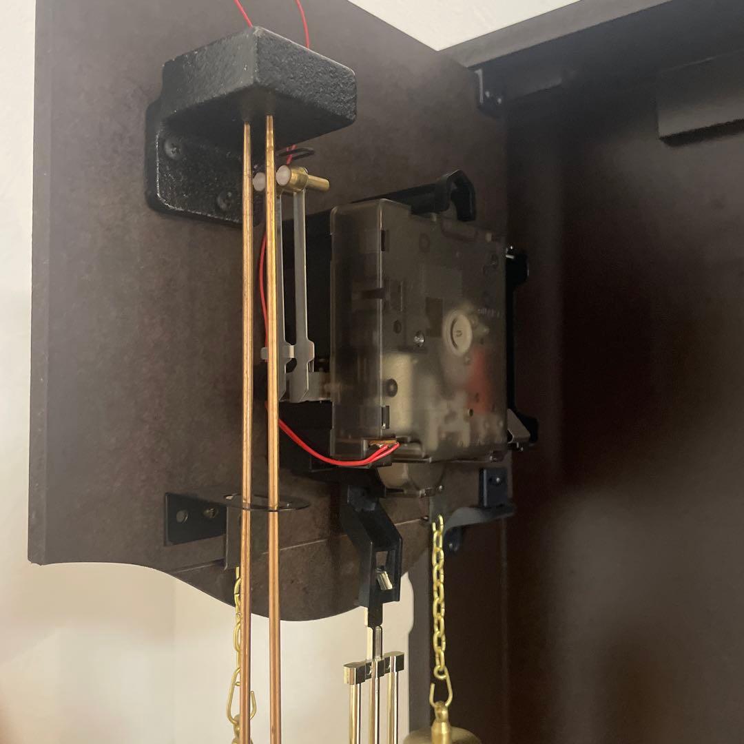 【完動品】　ボンボン時計　電池式　からくり時計　動作確認済み　4mj807