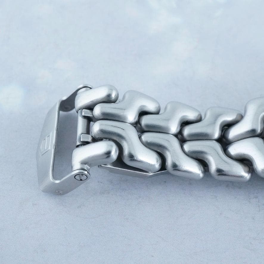 アーニャ　 磨き済み タグホイヤー WG131B プロフェッショナル　20