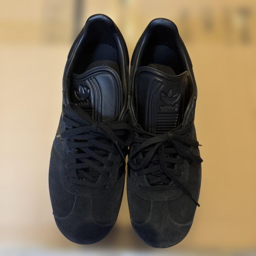 adidas トリプルブラック gazelle ガゼル 黒 25cm 値下げ⭕️