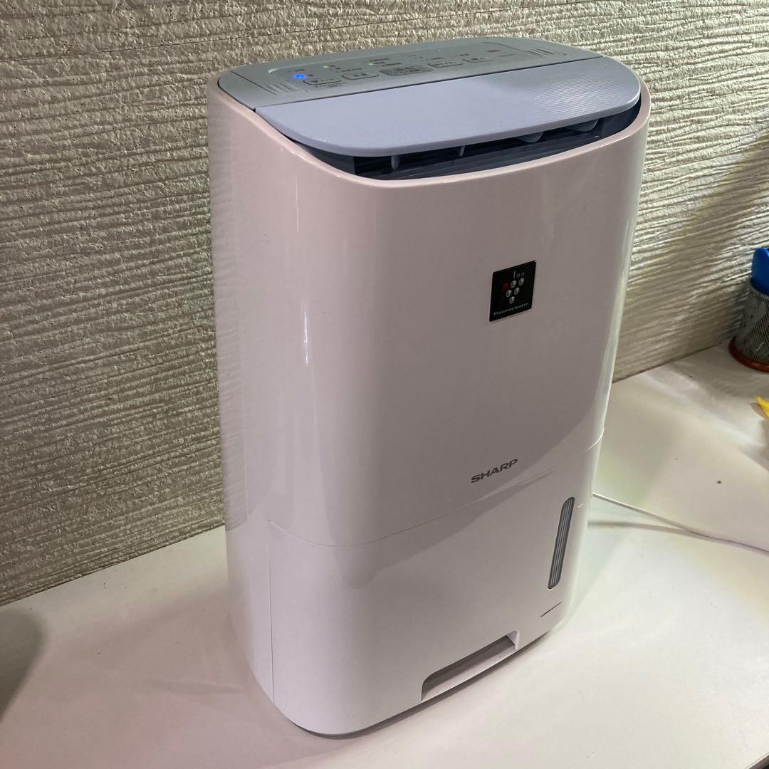SHARP 除湿器　衣類乾燥・消臭機能付き ホワイト　プラズマクラスター