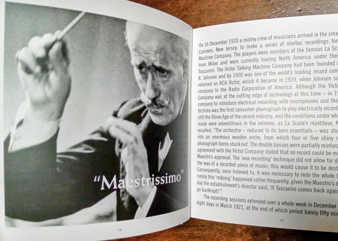 トスカニーニ∶RCA録音CD全集(函入り84CD+1DVD、欧文解説書)