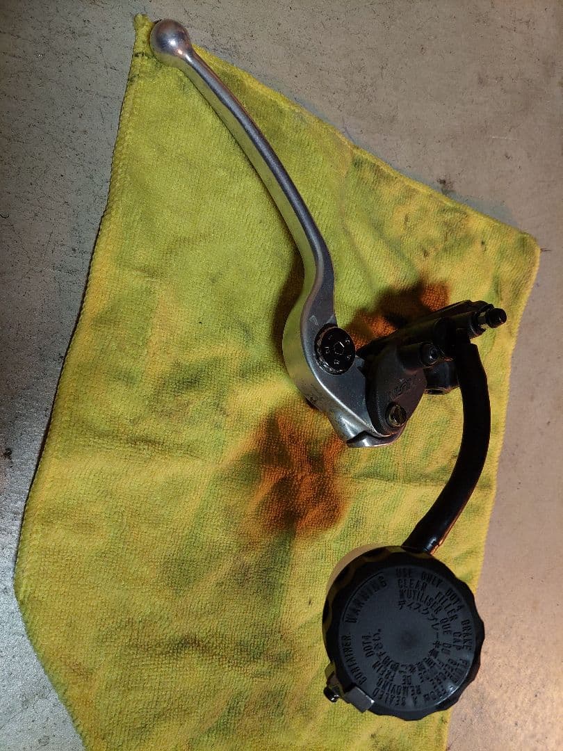 YZF-R1 純正ブレーキラジアルマスタシリンダー