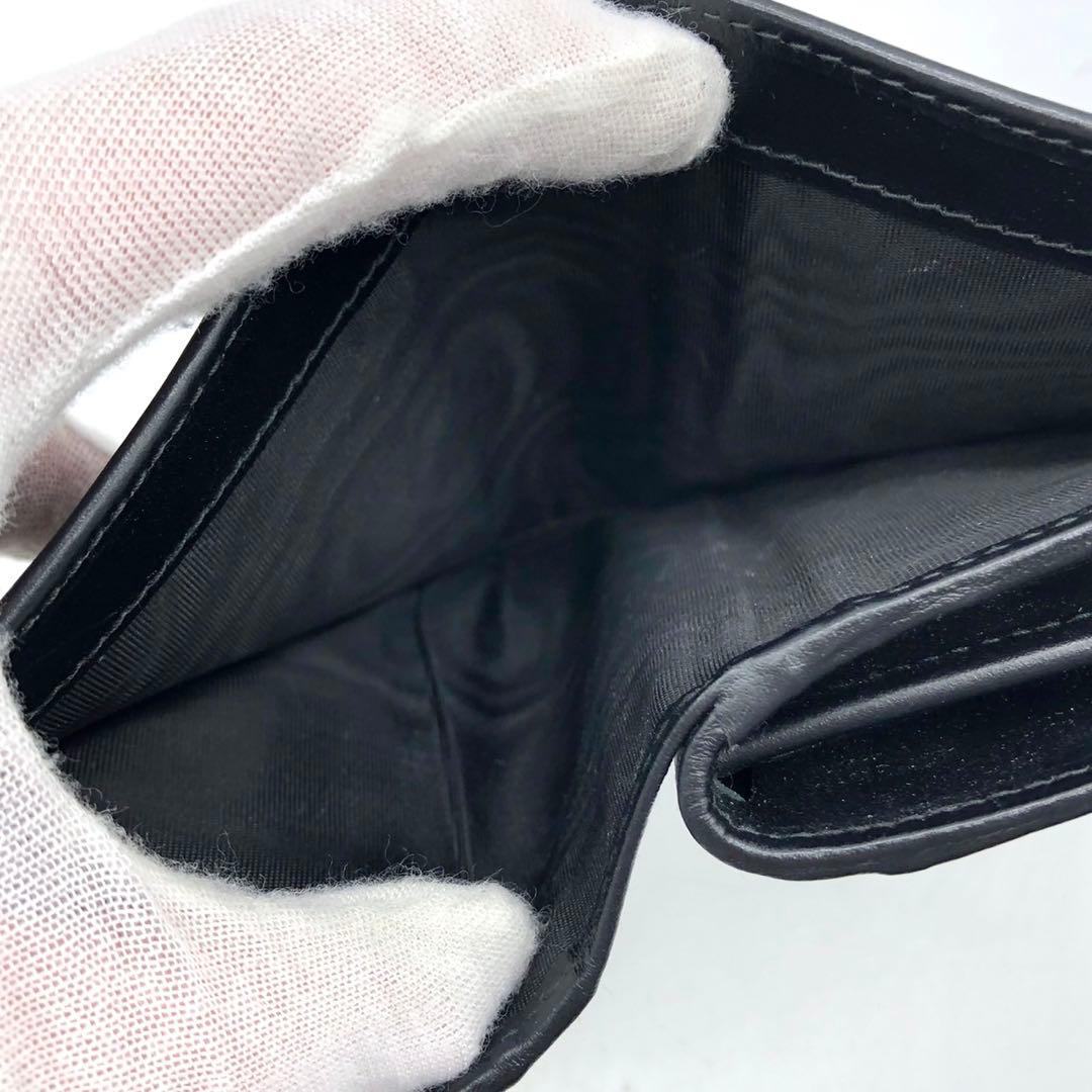 ✨極美品✨プラダ 二つ折り財布 三角ロゴ ゴールド金具 ソフトカーフ レザー 黒