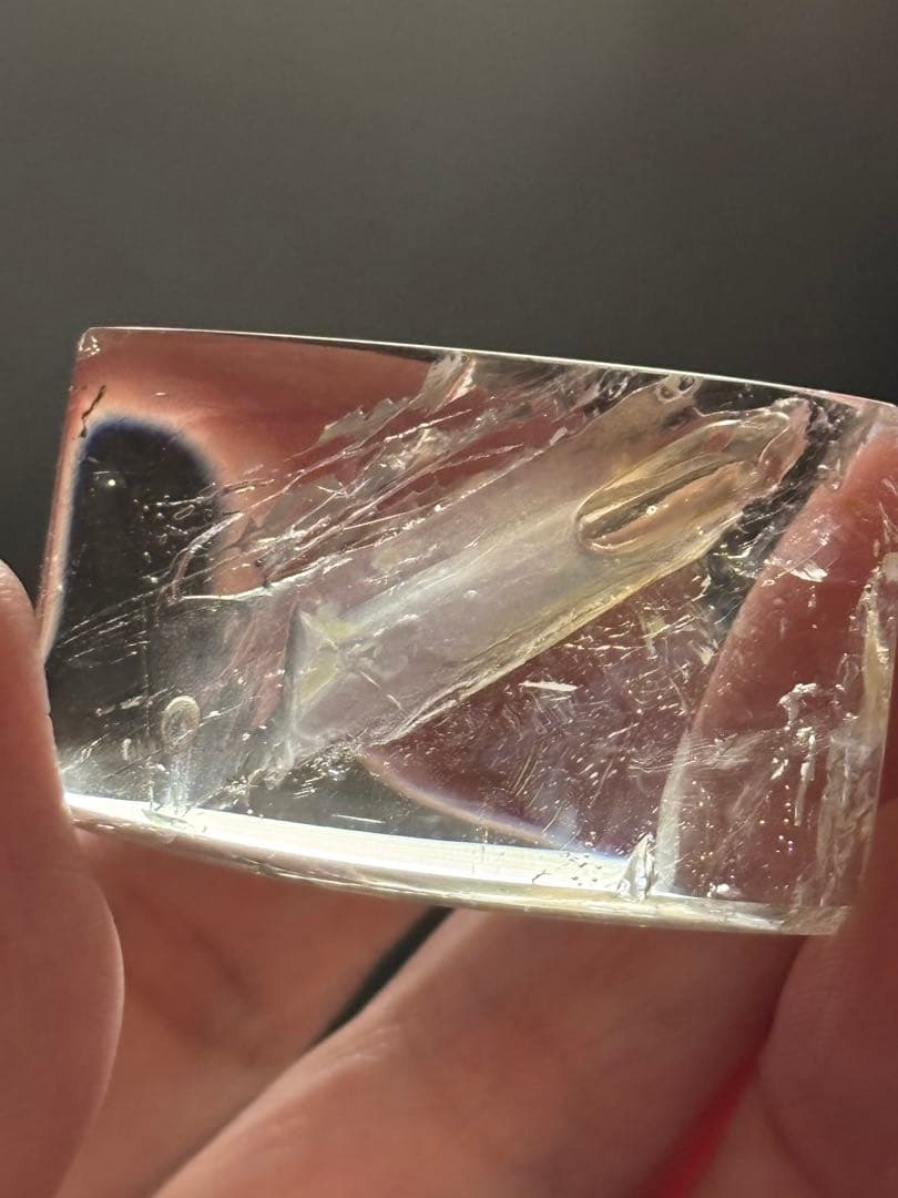 レア　大きめ水入り水晶　マイカ流砂　28g エレスチャル　レインボーありよく動く