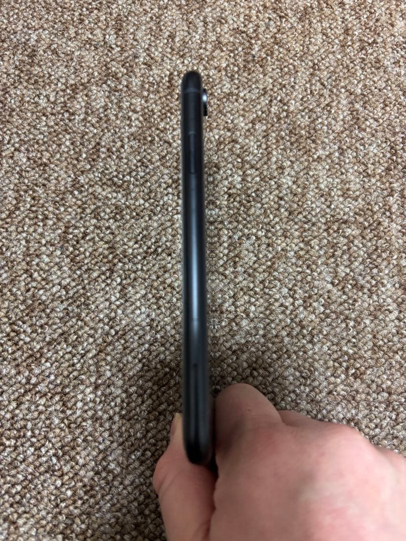 Apple iPhone XR ブラック 本体　修復歴無し