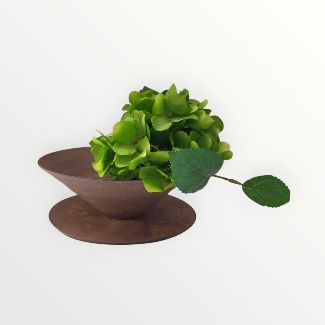 【未使用】二階堂明弘さん 陶器ボウルと陶板 ホワイト系＆ブラウン の２色セット