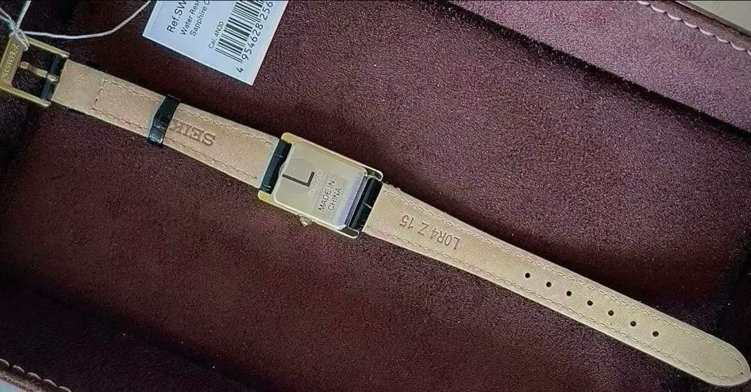 SEIKO SWR108P1 タンク ゴールド レクタンギュラー 腕時計 未使用