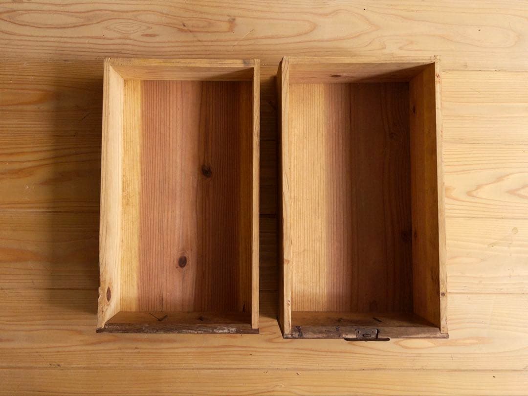 オープンシェルフ　飾り棚　抽斗　古道具　古家具　アンティーク