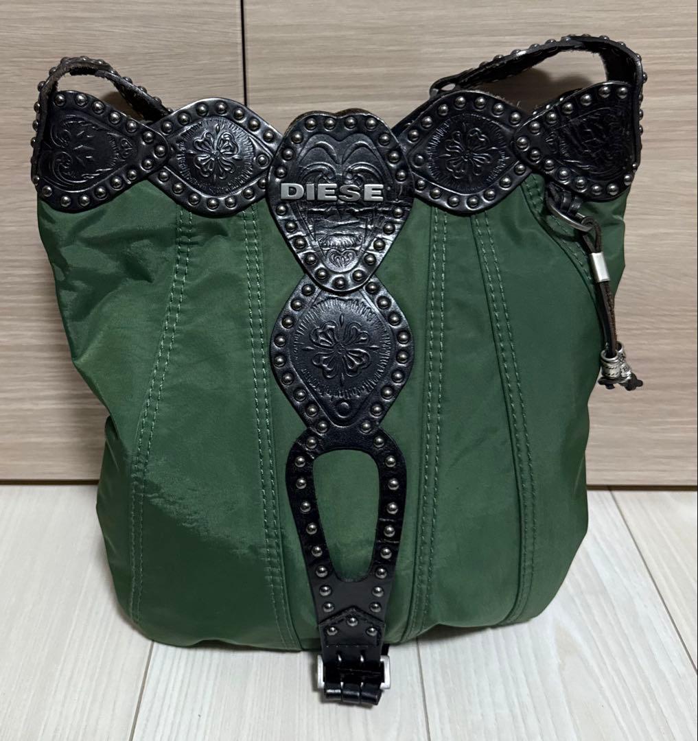 【美品】DIESEL ディーゼル ショルダーバッグ スタッズ アーカイブ Y2K