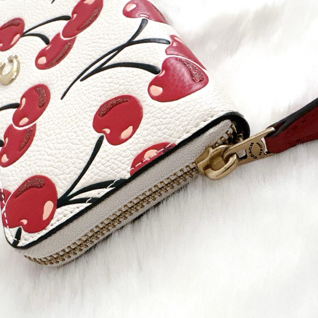 COACH 長財布 チェリー ラウンドファスナー