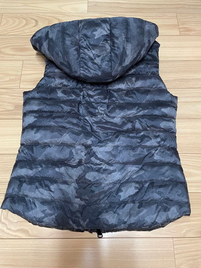 タトラス TATRAS 黒&カモフラ 迷彩 リバーシブル ダウンベスト 1
