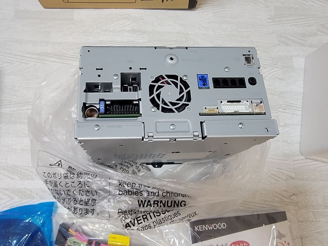 KENWOOD MDV-M910HDL 10.1型　AVナビゲーションシステム