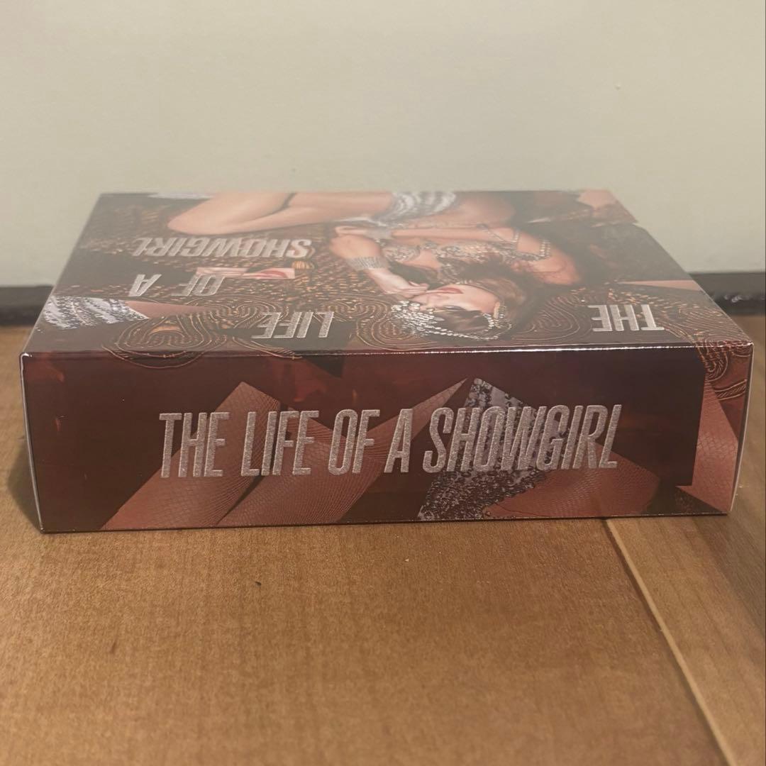 p*i様 The Life of a Showgirl Deluxe CD US