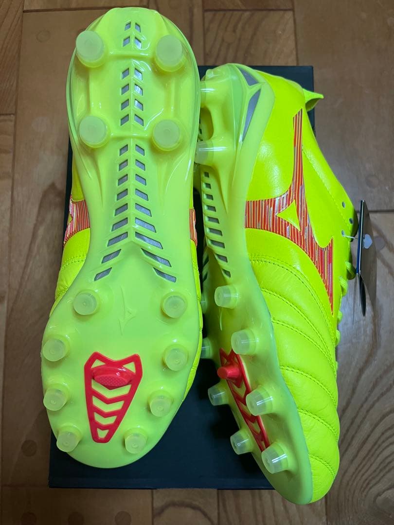 新品　激レア　限定カラー　ミズノ　モレリア ネオ4 JAPAN 27cm