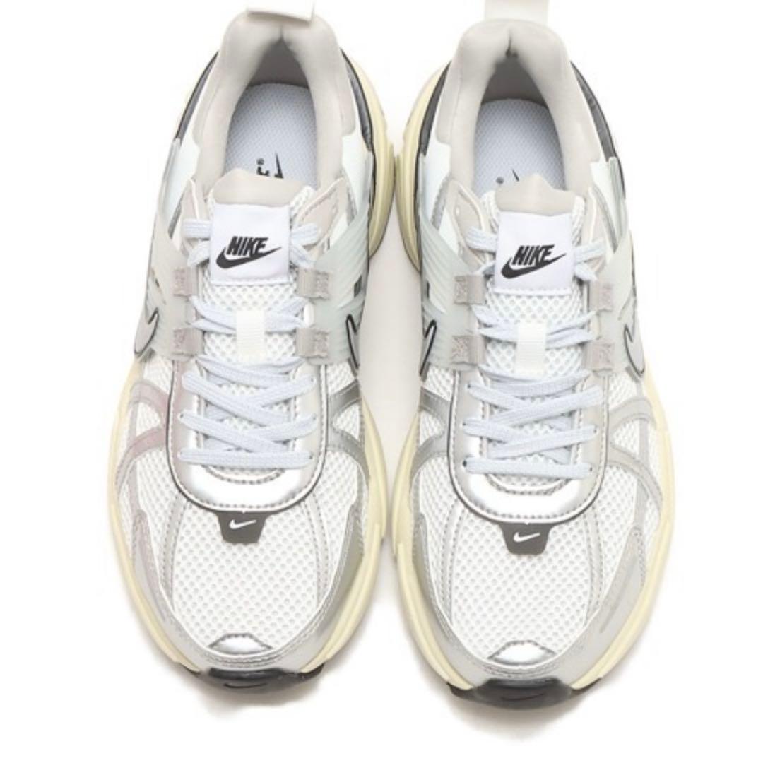 NIKE W V2K RUN 24 新品