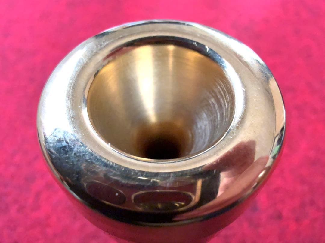 も*ン様 Monetteコピー トランペットマウスピース18F フリューゲルカッ