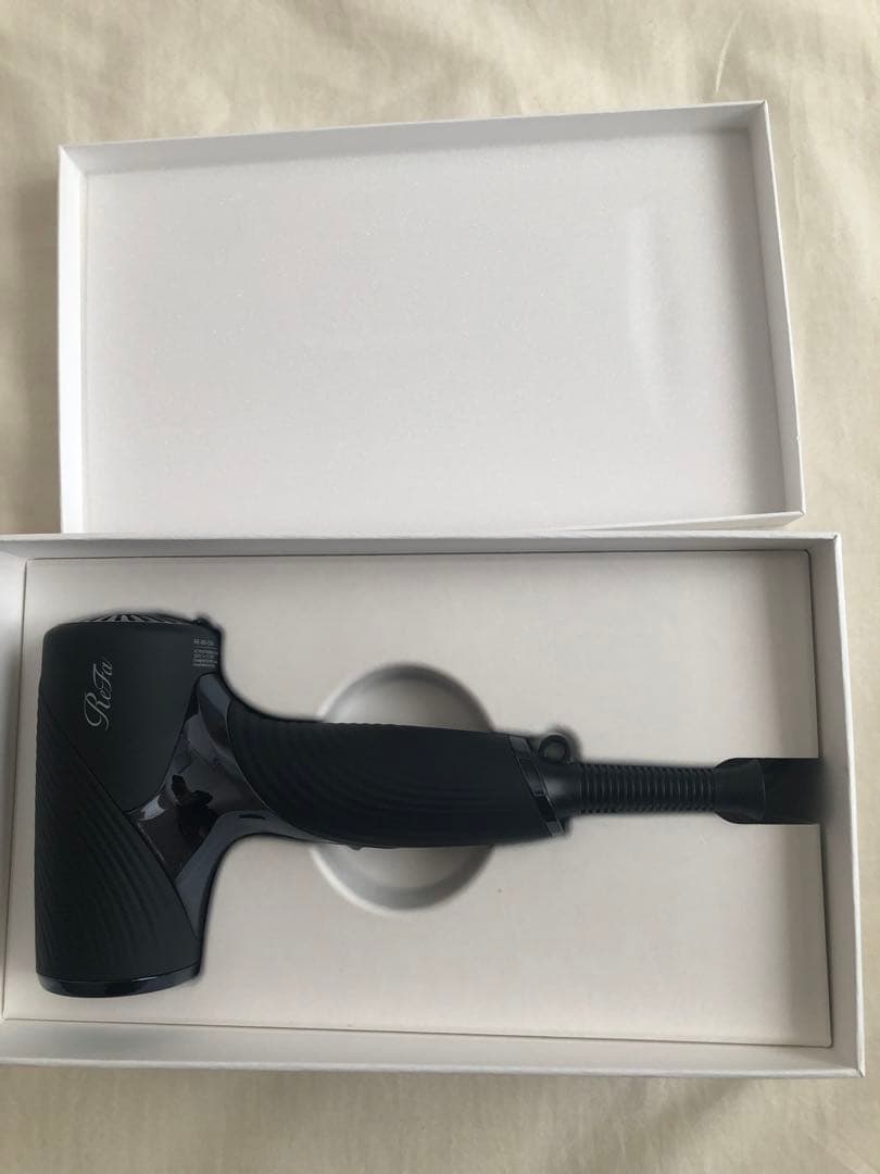 リファ　ビューテックドライヤーSE ブラック