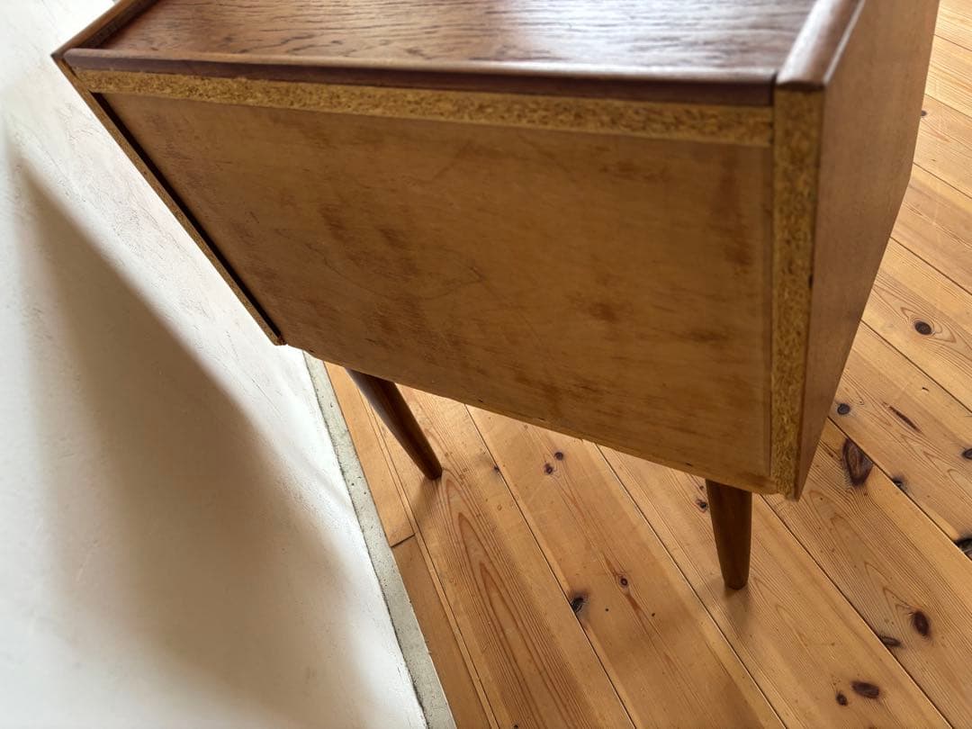 北欧ヴィンテージ　チーク　デンマーク　キャビネット