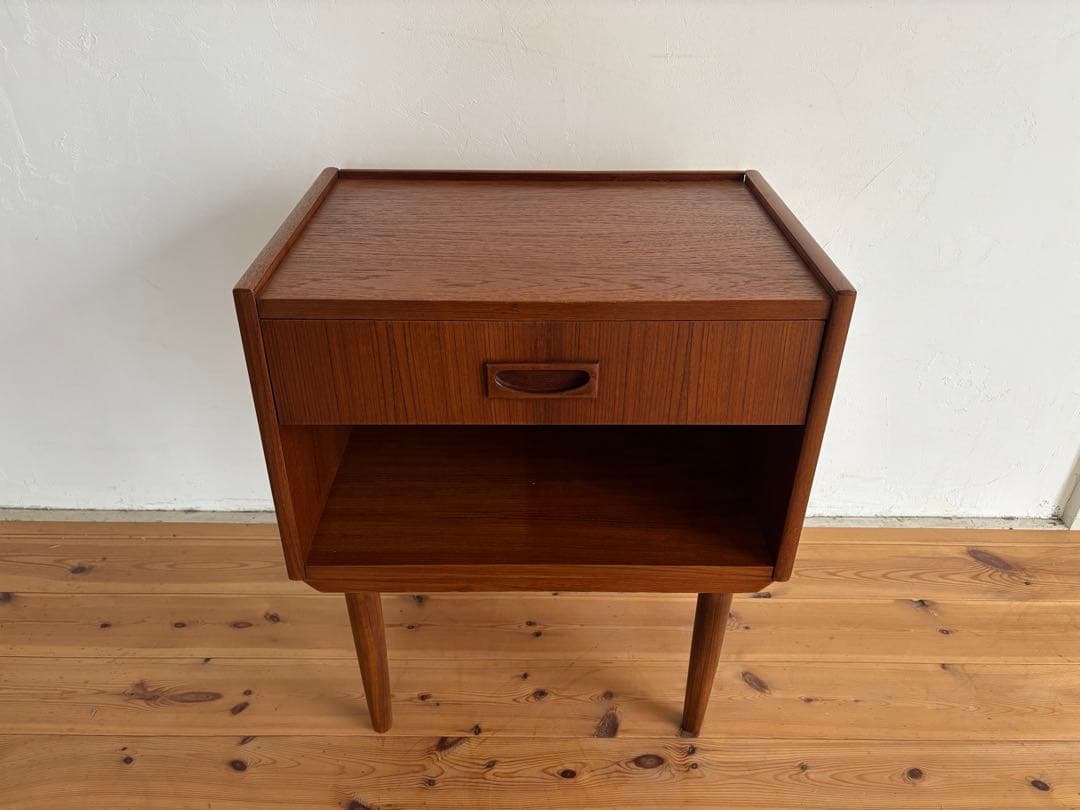 北欧ヴィンテージ　チーク　デンマーク　キャビネット