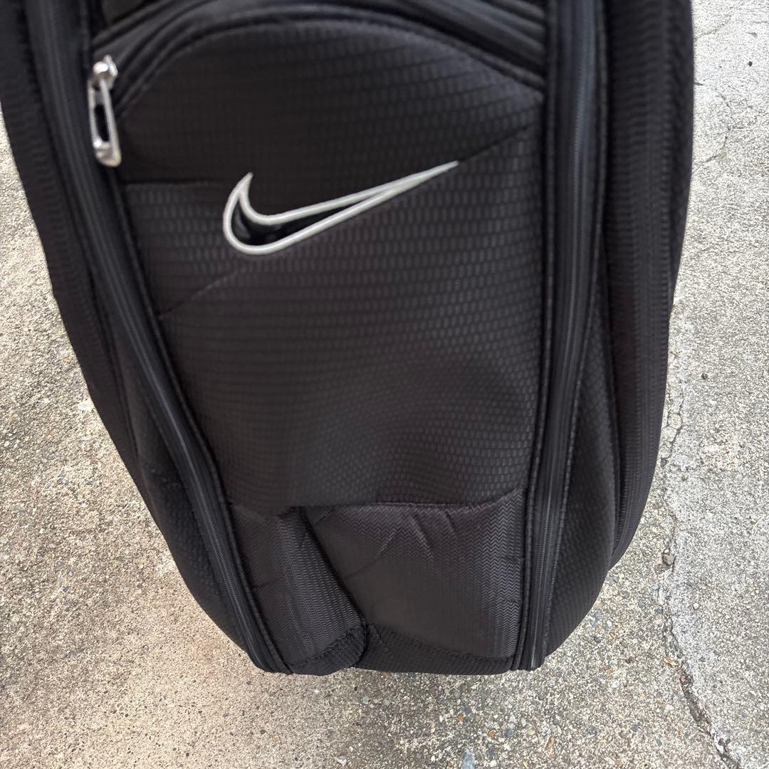 NIKE GOLF キャディバッグ エナメル ビッグロゴ 黒 ブラック 人気