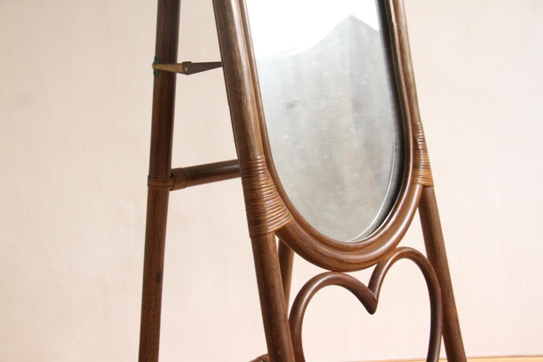 全身鏡　姿見　スタンドミラー　鏡　ラタン　籐製　ハート　レトロ家具　ビンテージ