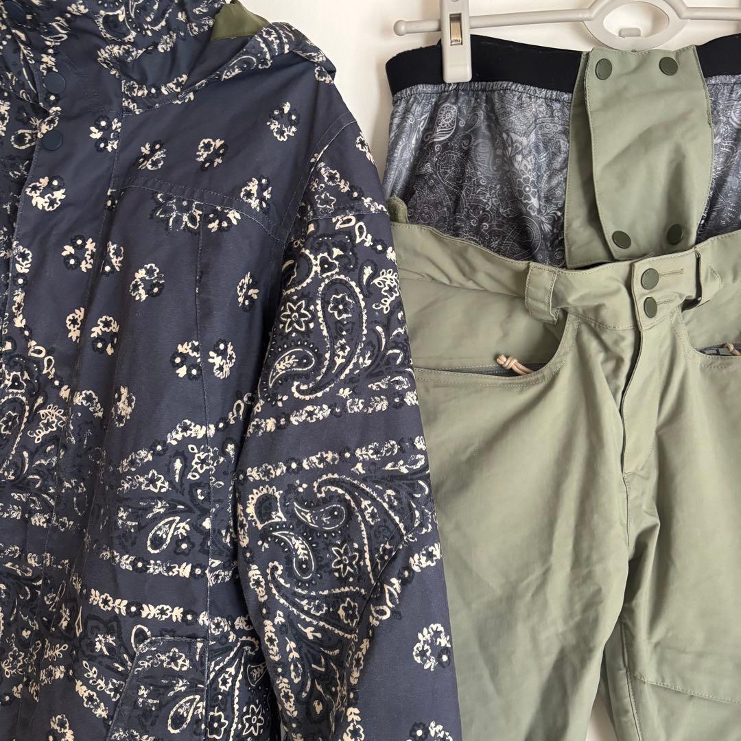 BURTON バンダナ柄ジャケットとスノーボードパンツセット