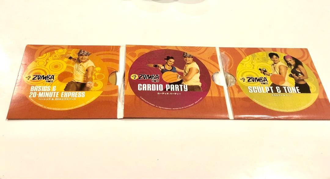 Zumba フィットネス DVD4枚 & ダンベル セット