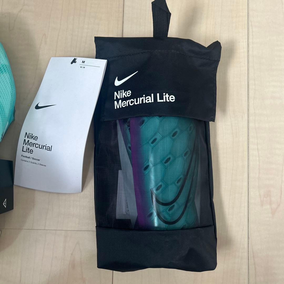 サッカースパイクナイキマーキュリーアルすね当てセット