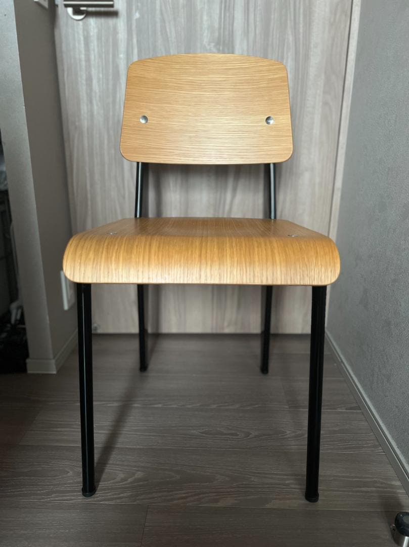 ジャン・プルーヴェ 《vitra》スタンダードチェア ブラック