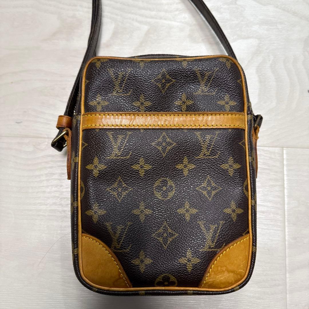 ルイヴィトン　ダヌーブ　ショルダーバッグ