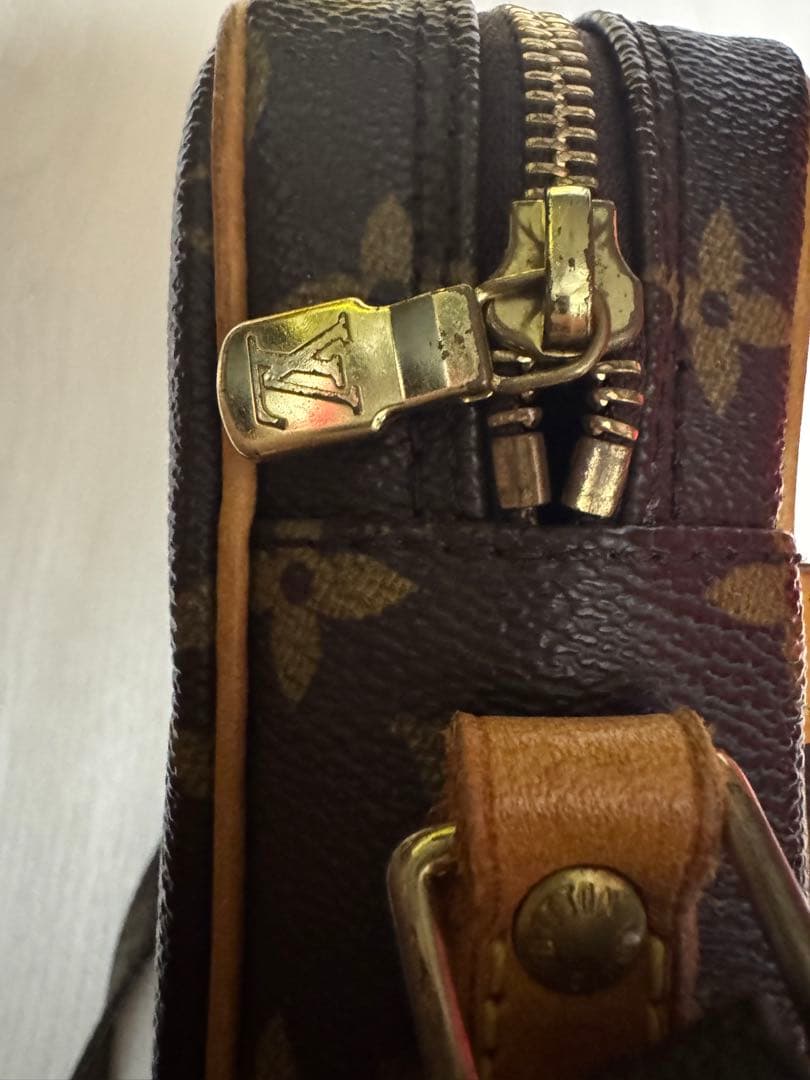 ルイヴィトン　ダヌーブ　ショルダーバッグ