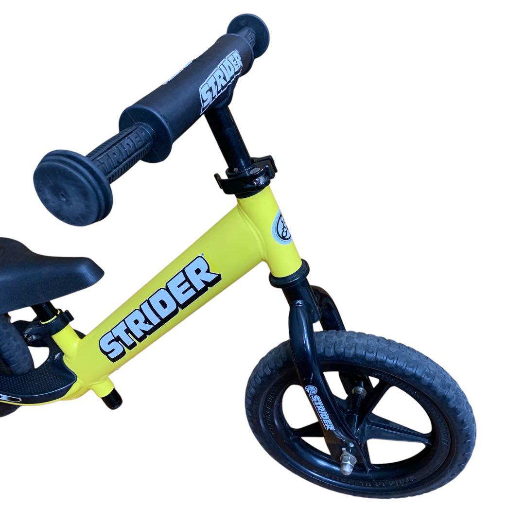 ストライダー12　日本正規品　イエロー　キックバイク①