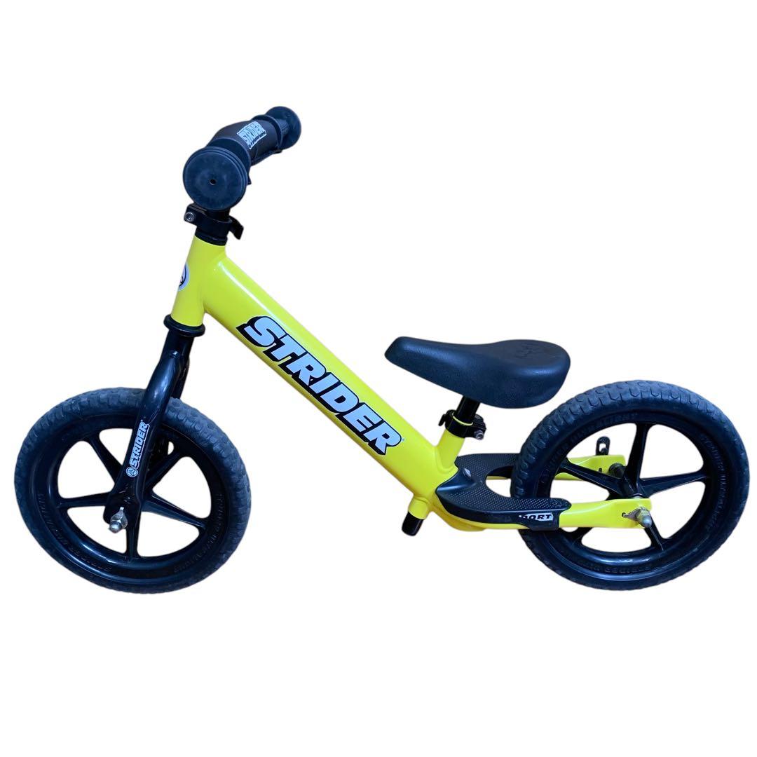 ストライダー12　日本正規品　イエロー　キックバイク①