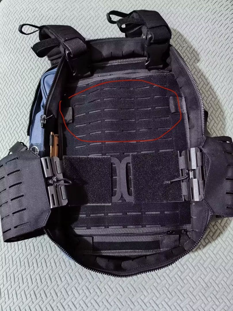 スクールバックプレキャリ　サバゲー用タクティカルバッグ 変形スクールバック