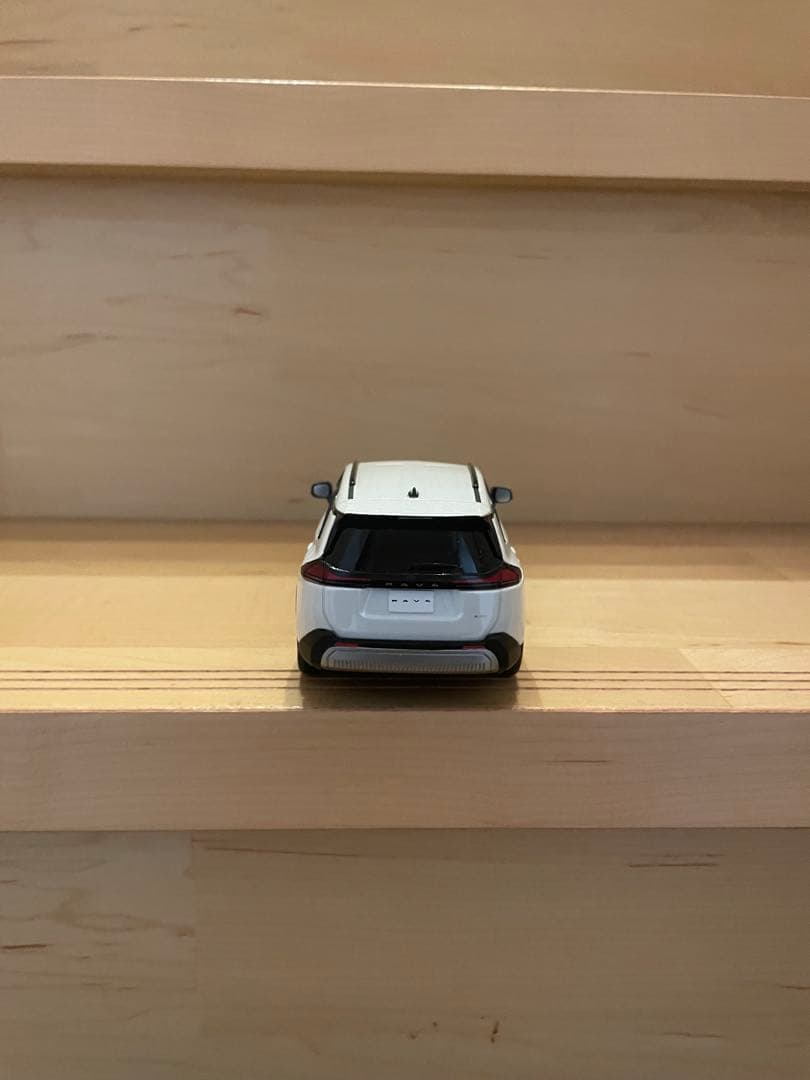 トヨタ新型RAV4カラーサンプル