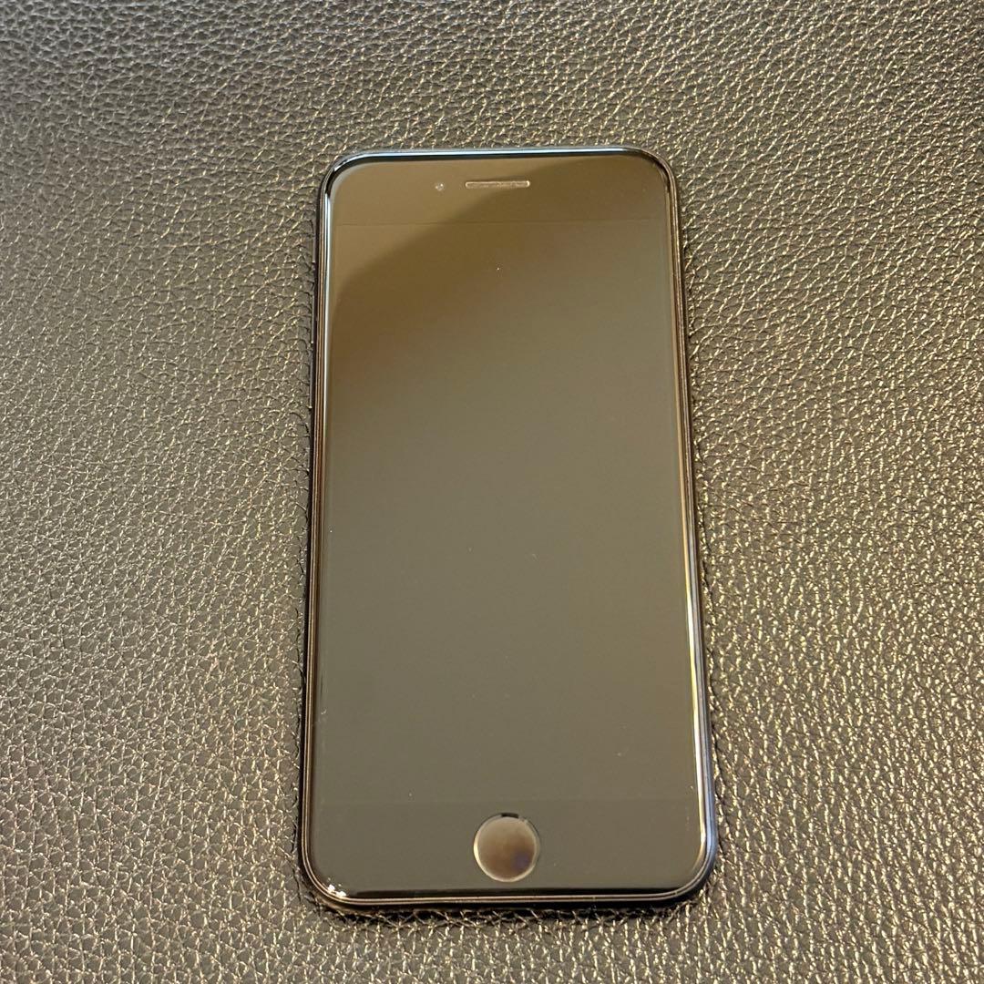 iPhone SE 第2世代 (SE2)ブラック