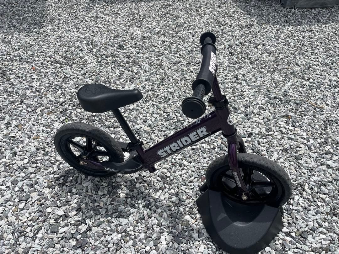 【値下げ】ストライダー プロ )12インチ 本体 メタリックパープル 日本正規品