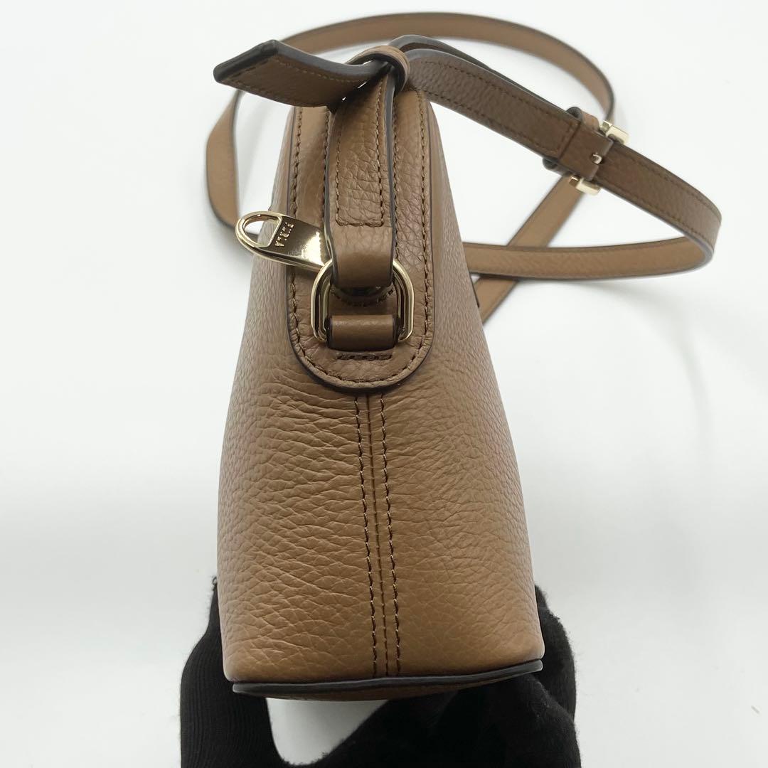 未使用級 フルラ アテナ ショルダーバッグ アーチ レザー ブラウン