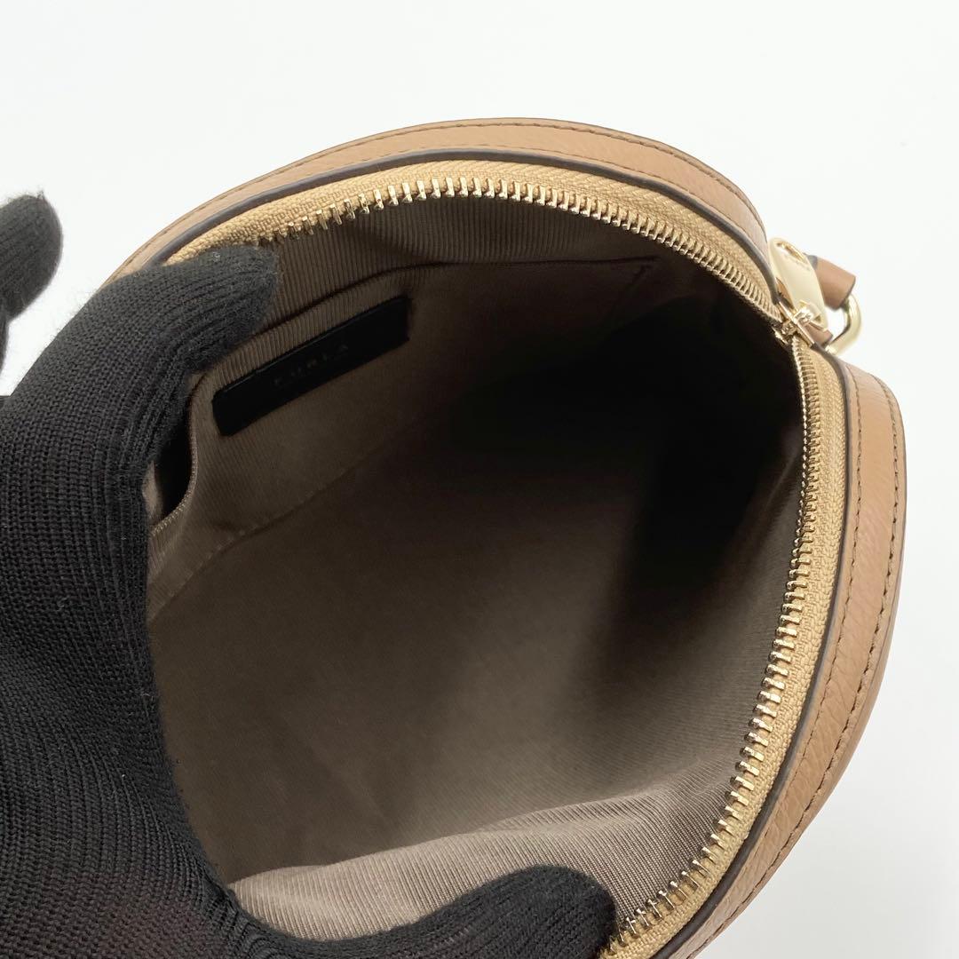 未使用級 フルラ アテナ ショルダーバッグ アーチ レザー ブラウン