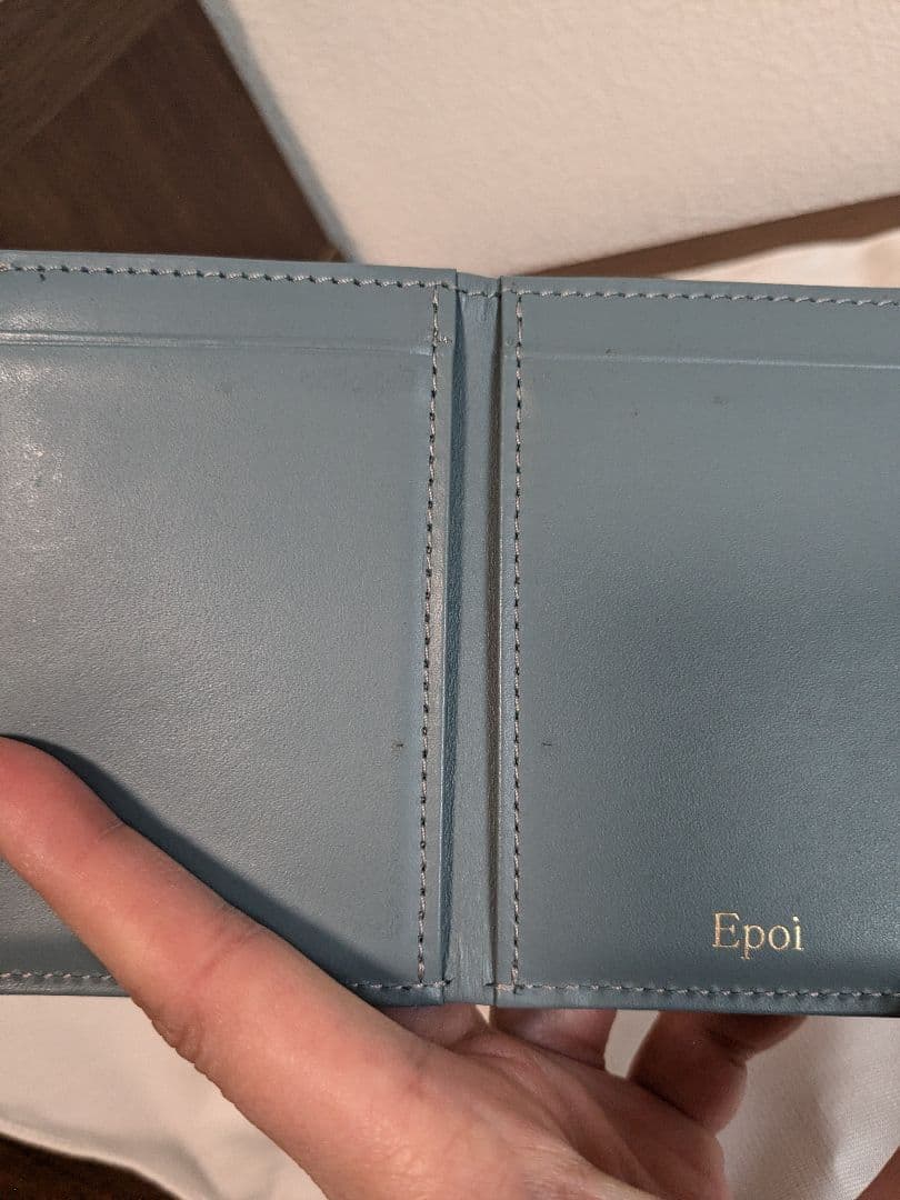 【美品】エポイ　財布　リツビー　グレースカイ　三つ折り