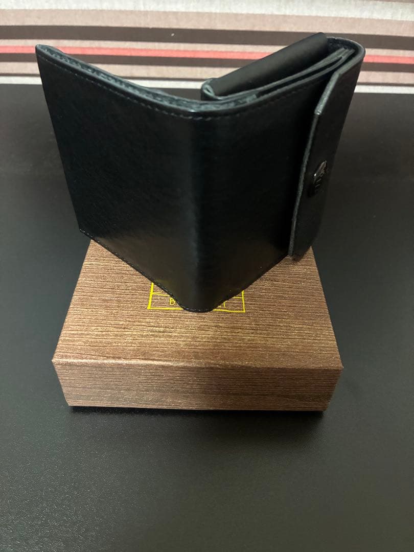 ビアベリー　ハッチバック　財布