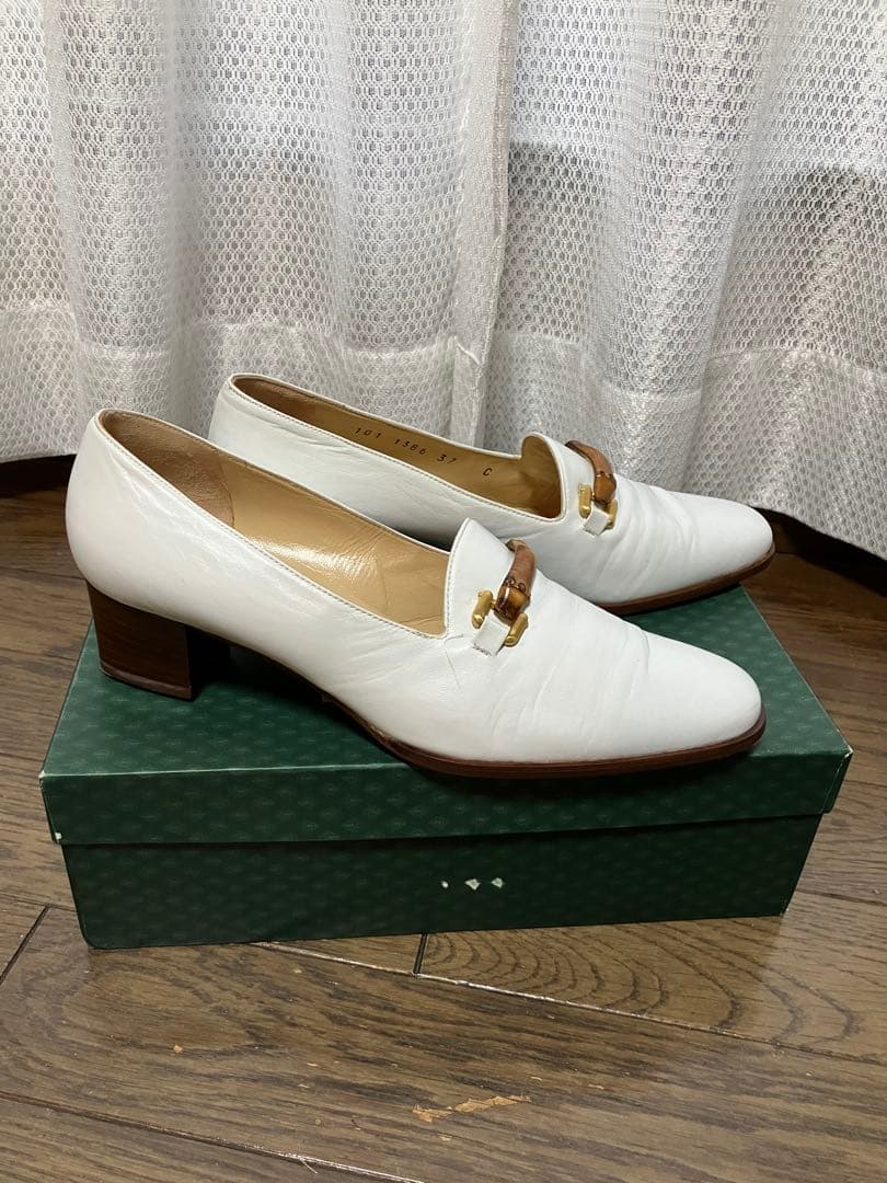 GUCCI ホワイトレザー バンブー