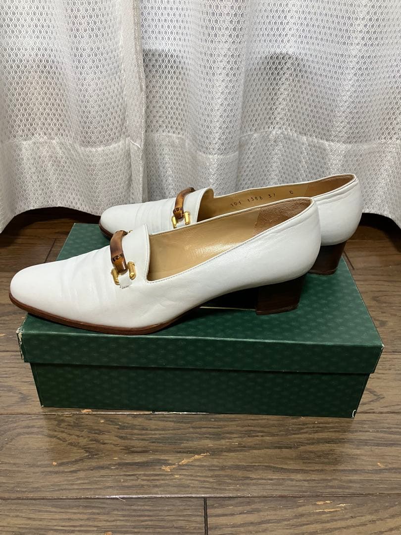 GUCCI ホワイトレザー バンブー